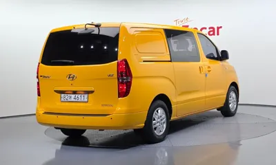 Hyundai Starex 2019, 90433 км, за 9393.06 USD
