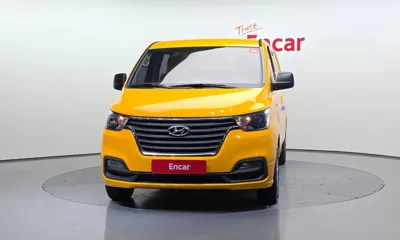 Hyundai Starex 2019, 90433 км, за 9393.06 USD