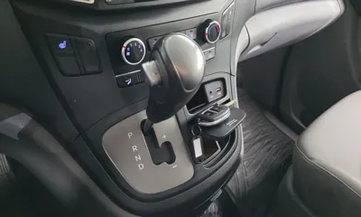 Hyundai Starex 2019, 90433 км, за 9393.06 USD - фото 9