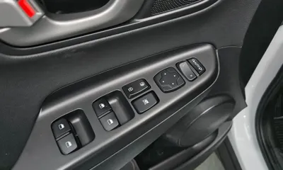 Hyundai Kona 2018, 114124 км, за 6871.49 USD - фото 18