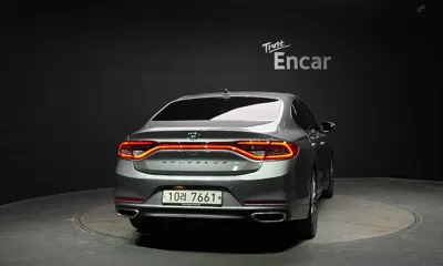 Hyundai Grandeur 2018, 94428 км, за 9386.9 USD