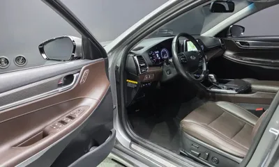 Hyundai Grandeur 2018, 94428 км, за 9386.9 USD - фото 10