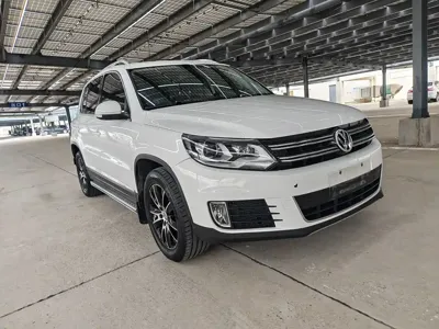 Volkswagen Tiguan 2015, 110000 км, за 4611.82 USD