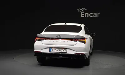 Hyundai Avante 2021, 98023 км, за 10174.61 USD