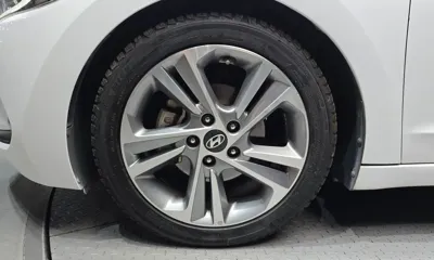 Hyundai Avante 2017, 109824 км, за 5942.63 USD