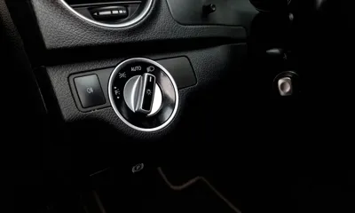 Mercedes-Benz C-Class 2013, 185635 км, за 2865.14 USD - фото 17