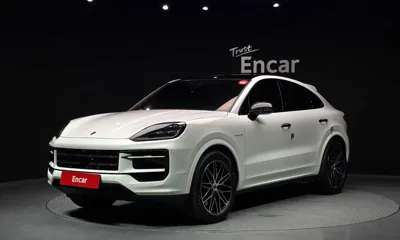Porsche Cayenne · 2025 год