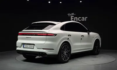 Porsche Cayenne 2025, 25940 км, за 102892.74 USD