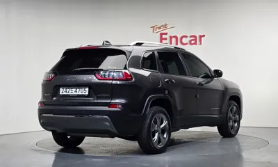 Jeep Cherokee 2020, 67400 км, за 10532.15 USD
