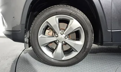 Jeep Cherokee 2020, 67400 км, за 10532.15 USD