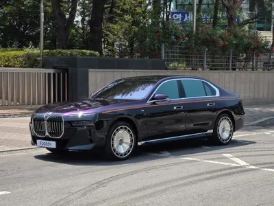 BMW 7-Series · 2024 год