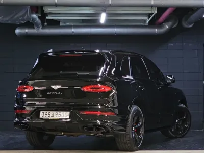 Bentley Bentayga 2022, 27500 км, за 155629.29 USD