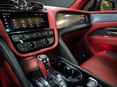 Bentley Bentayga 2022, 27500 км, за 155629.29 USD - фото 12
