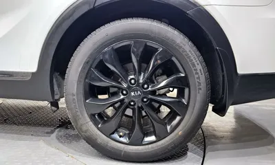 Kia Sorento 2018, 53758 км, за 12230.65 USD - фото 21