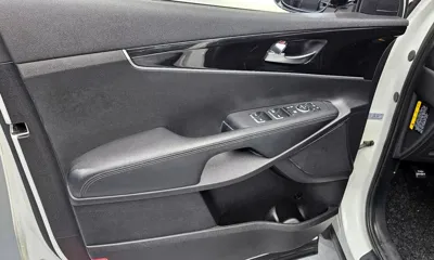 Kia Sorento 2018, 53758 км, за 12230.65 USD - фото 24