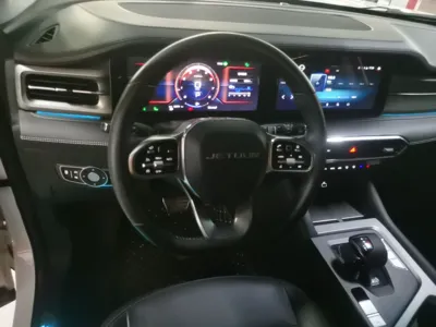 Jetour X90 Plus 2021, 30900 км, за 10275 USD
