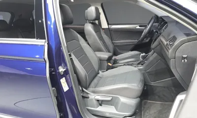 Volkswagen Tiguan 2023, 49583 км, за 17321.08 USD - фото 11
