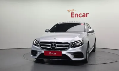 Mercedes-Benz E-Class 2019, 105238 км, за 14638.31 USD