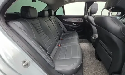 Mercedes-Benz E-Class 2019, 105238 км, за 14527.69 USD - фото 19