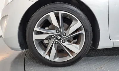 Hyundai Avante 2015, 64470 км, за 4529.34 USD