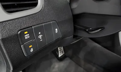 Hyundai Avante 2015, 64470 км, за 4493.06 USD - фото 19