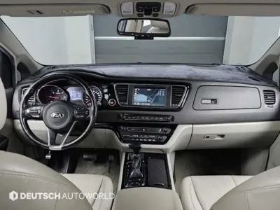 Kia Canival 2018, 151838 км, за 7548.9 USD - фото 7