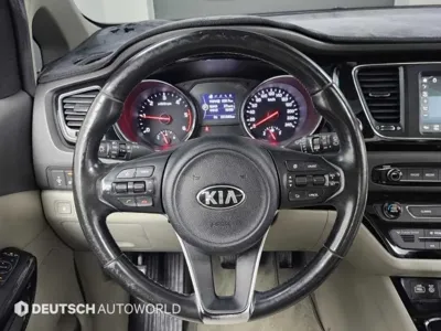 Kia Canival 2018, 151838 км, за 7548.9 USD - фото 13