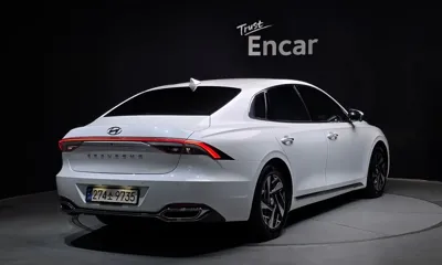 Hyundai Grandeur 2022, 92869 км, за 16345.02 USD