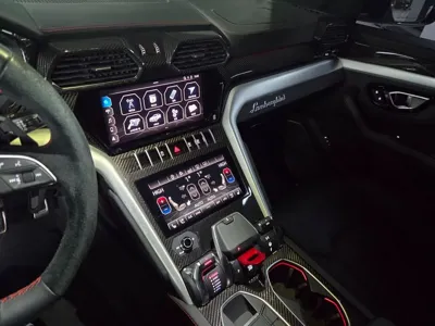 Lamborghini Urus 2020, 10500 км, за 180517.27 USD - фото 11