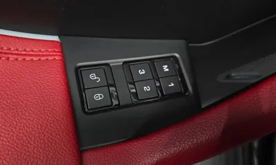Jaguar F-Pace 2019, 138332 км, за 11205.22 USD - фото 33