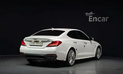 Genesis G70 2019, 53680 км, за 13876.23 USD