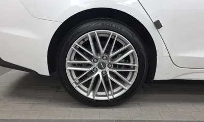 Genesis G70 2019, 53680 км, за 13876.23 USD