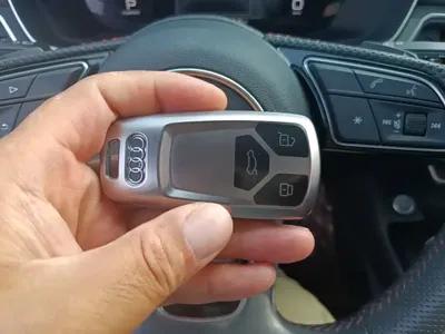 Audi A4L 2021, 82899 км, за 18476.61 USD - фото 9
