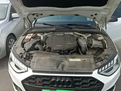 Audi A4L 2021, 82899 км, за 18476.61 USD - фото 20