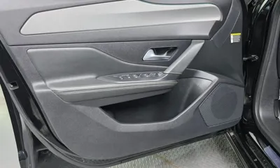 Peugeot 308 2022, 65199 км, за 16113.39 USD - фото 24