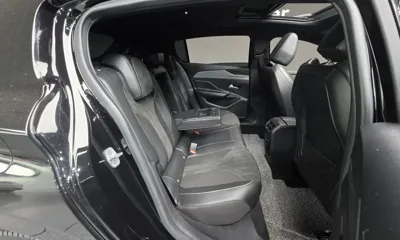 Peugeot 308 2022, 65199 км, за 16113.39 USD - фото 31