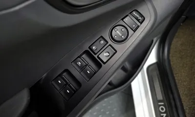 Hyundai Ioniq 2017, 152692 км, за 6892.48 USD - фото 18