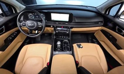 Kia Canival 2023, 29636 км, за 20677.43 USD - фото 7