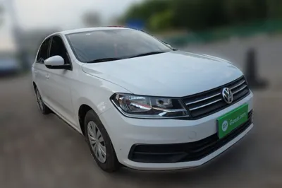 Volkswagen Santana 2021, 75000 км, за 6120 USD