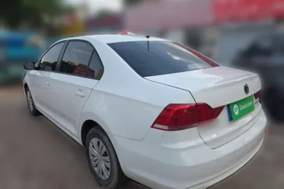 Volkswagen Santana 2021, 75000 км, за 6120 USD