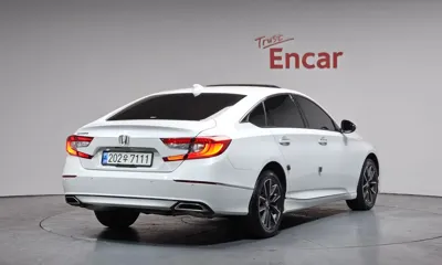 Honda Accord 2021, 75846 км, за 16519.05 USD
