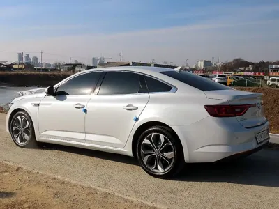 Renault-KoreaSamsung SM6 2019, 93171 км, за 5047.57 USD