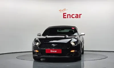 Ford Mustang 2017, 97431 км, за 14476.48 USD
