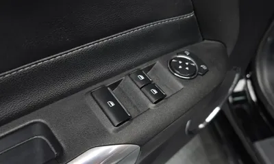 Ford Mustang 2017, 97431 км, за 14476.48 USD - фото 27