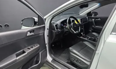 Kia Sportage 2019, 69858 км, за 10011.05 USD - фото 10