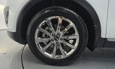 Kia Sorento 2016, 138355 км, за 8198.77 USD