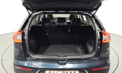 Kia Niro 2017, 168623 км, за 5817.03 USD - фото 17