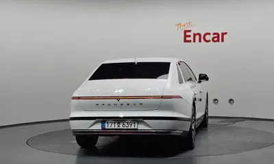 Hyundai Grandeur 2024, 19560 км, за 24483.94 USD