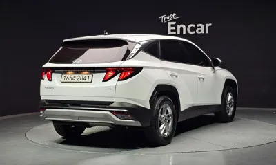 Hyundai Tucson 2024, 31114 км, за 15960.92 USD