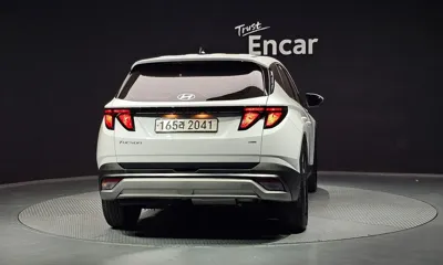 Hyundai Tucson 2024, 31114 км, за 15960.92 USD